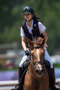 Shandong Weihai Tianxin International Equestrian Club Young Riders